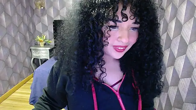 Sofiacowperx online show from March 2, 6:08 pm