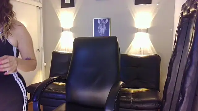 Snapshot of Jsneiidy_ATH chatting on January 22, 3:20 am Jsneiidy ATH online show from January 22, 3:20 am