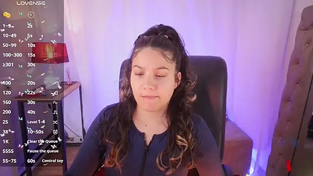 Snapshot of Jsneiidy_ATH chatting on September 28, 4:29 am Jsneiidy ATH online show from September 28, 4:29 am