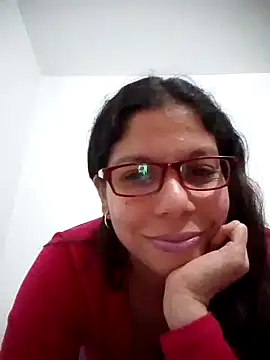 Carliina Soussa online show from January 23, 9:50 pm
