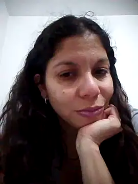 Carliina Soussa online show from February 13, 10:00 pm