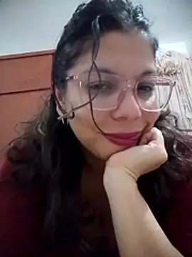 Carliina Soussa online show from April 16, 11:40 pm