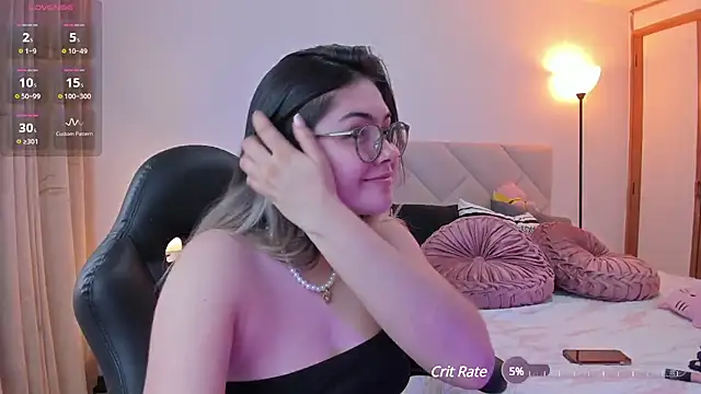 Lau Bee online show from February 4, 8:59 pm