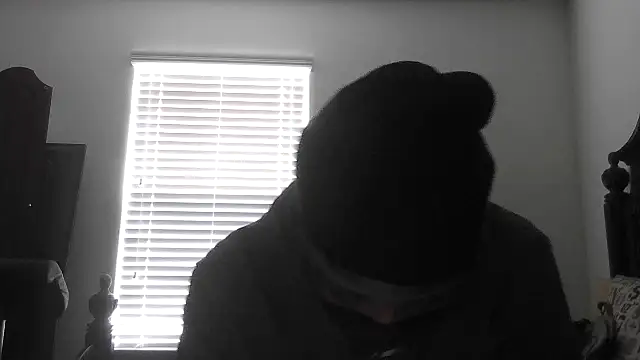 bigboytoy912 online show from April 3, 5:55 pm