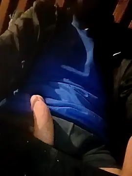 Snapshot of maroo544 chatting on September 28, 1:33 am maroo544 online show from September 28, 1:33 am