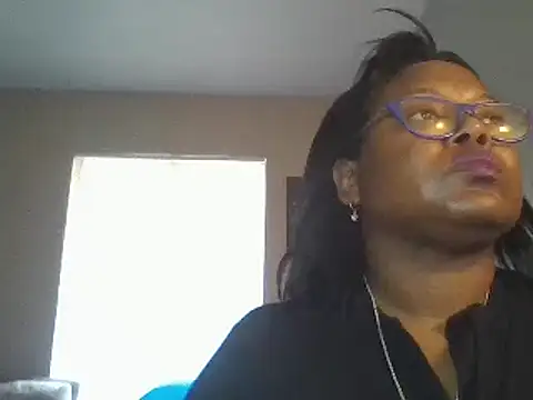 Needmehard online show from December 8, 6:06 pm