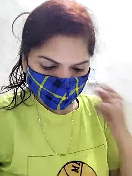 illay love online show from March 21, 11:33 am