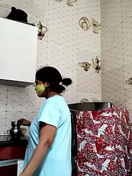 illay love online show from October 25, 5:37 am