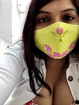 illay love online show from February 4, 5:30 pm