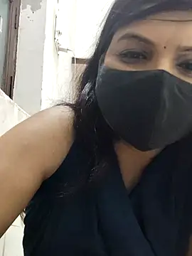 illay love online show from February 8, 7:17 pm