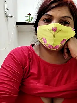 illay love online show from February 17, 10:45 am