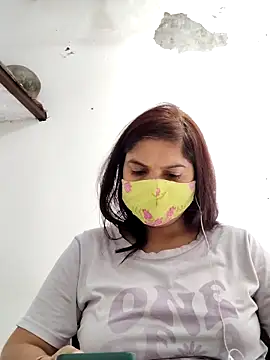 illay love online show from April 3, 8:01 am