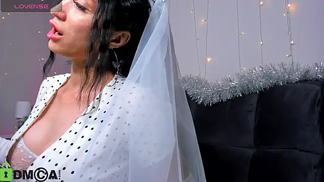 Margaret Clark  online show from January 20, 1:42 pm