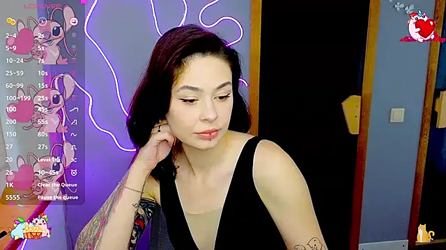Snapshot of NataliMillers chatting on February 2, 12:57 pm NataliMillers online show from February 2, 12:57 pm
