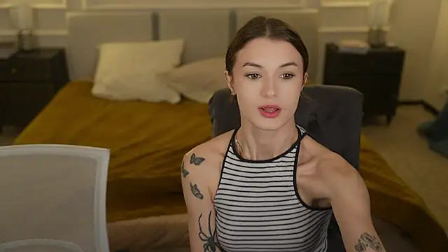 Beatrice 054 online show from February 13, 7:13 am