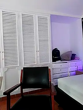 Adel Nesbiit online show from February 20, 7:36 pm