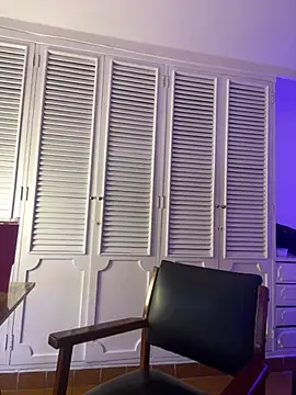 Snapshot of Adel_Nesbiit chatting on May 12, 7:44 pm Adel Nesbiit online show from May 12, 7:44 pm