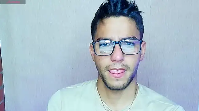 Leandro valenzuela online show from March 4, 9:54 pm