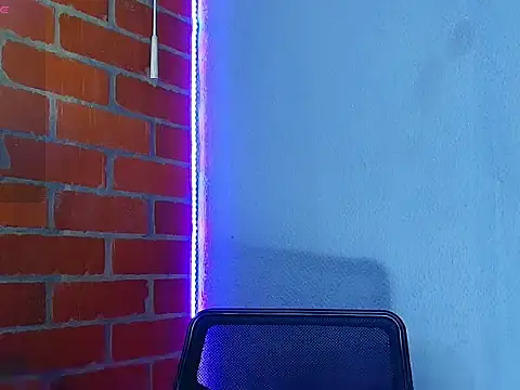 Leandro valenzuela online show from September 18, 12:23 am