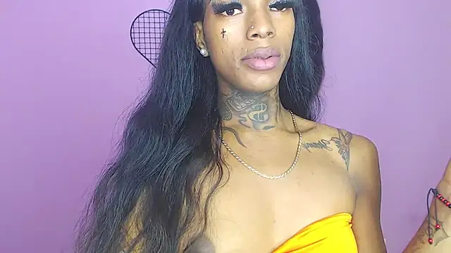 Snapshot of badgirls_cx chatting on December 6, 11:54 am badgirls cx online show from December 6, 11:54 am