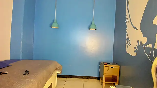 Snapshot of tachala_ chatting on January 11, 4:06 am tachala  online show from January 11, 4:06 am