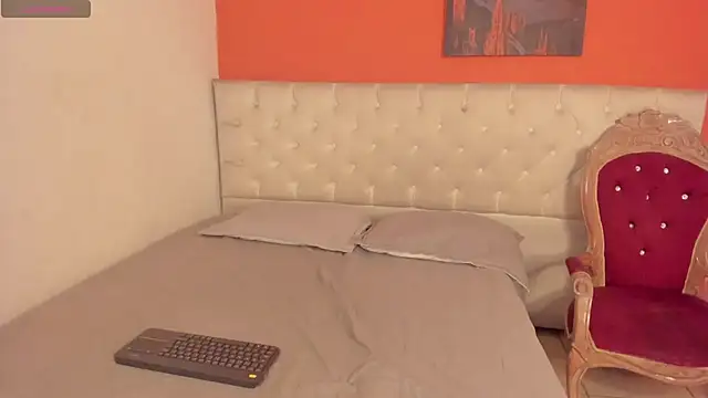 Snapshot of tachala_ chatting on October 15, 2:55 am tachala  online show from October 15, 2:55 am