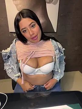 ElaaPerez online show from September 19, 7:58 pm