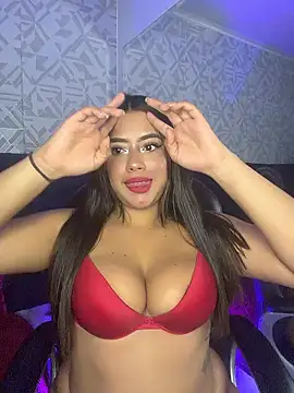 ElaaPerez online show from January 6, 12:31 pm