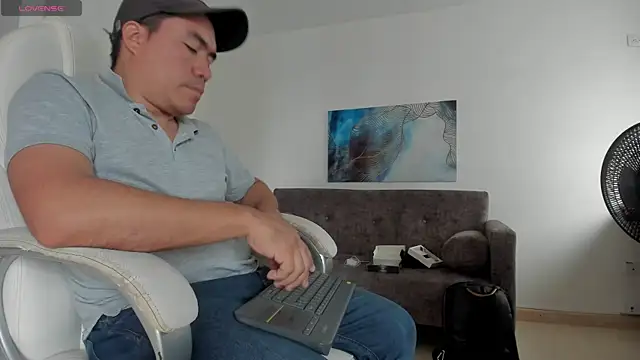 Jhonatan Morales S online show from February 5, 8:04 pm