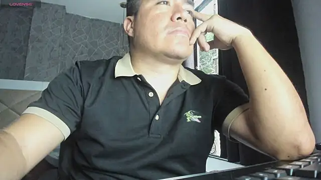 Jhonatan Morales S online show from February 28, 10:50 pm