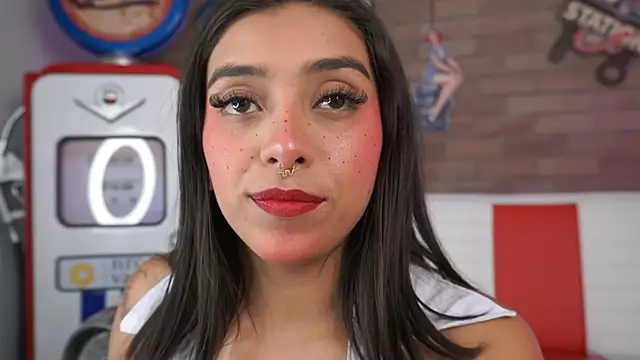 miss collins online show from May 21, 6:04 pm