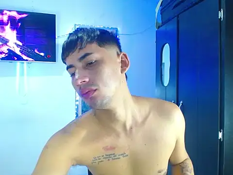 Snapshot of boy_latino_sex chatting on September 24, 5:22 am boy latino sex online show from September 24, 5:22 am