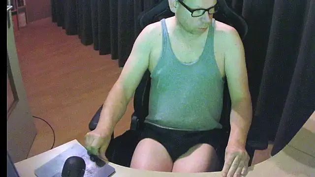 kinkyslet8 online show from December 4, 9:18 am