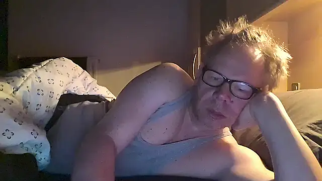 kinkyslet8 online show from January 9, 7:55 am