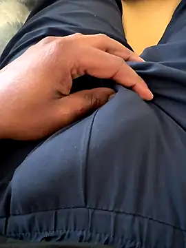 078-Piper online show from October 13, 6:13 am