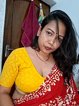 DREAM GIRL-30 online show from March 15, 1:40 pm