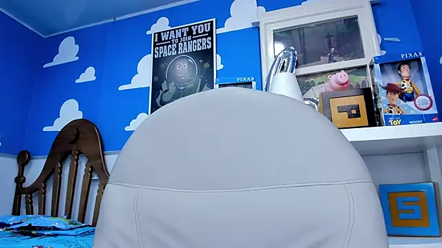 miss  allison online show from February 17, 2:15 pm