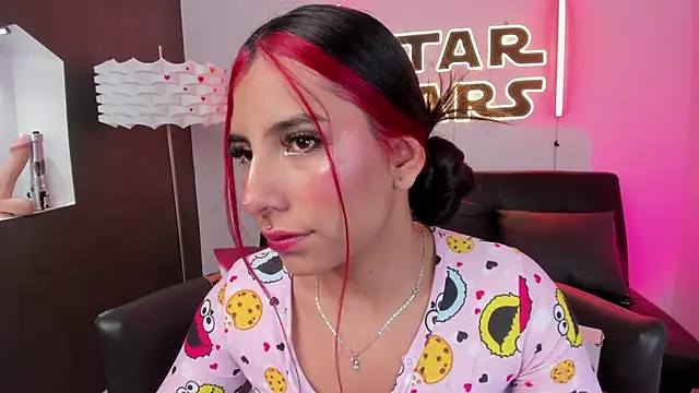 miss  allison online show from April 3, 11:08 am