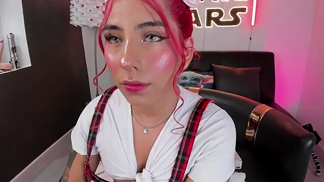 miss  allison online show from June 6, 11:04 am