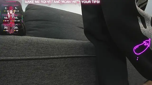 Snapshot of Sage_Heartt chatting on October 29, 12:29 pm Sage Heartt online show from October 29, 12:29 pm