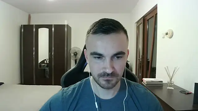 mu5clemania2 online show from February 25, 5:44 pm