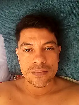 Snapshot of juiba1004 chatting on October 13, 4:07 pm juiba1004 online show from October 13, 4:07 pm