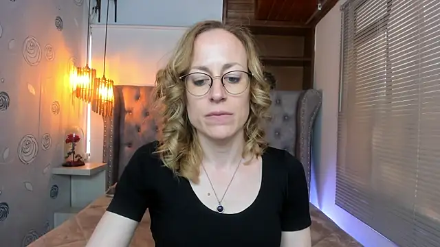 SammySanders online show from February 5, 9:07 pm