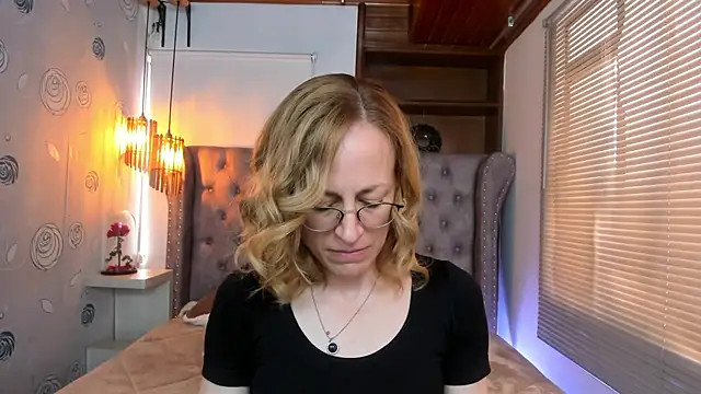 SammySanders online show from February 8, 6:12 pm