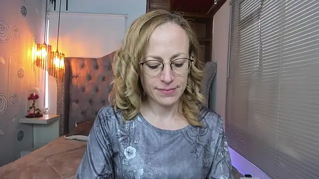 SammySanders online show from March 8, 12:30 pm