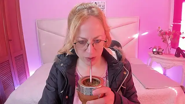 SammySanders online show from April 12, 11:59 am