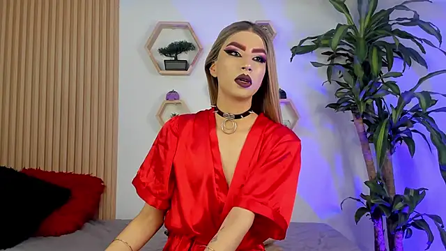 BrianaSchafer online show from October 14, 5:47 pm