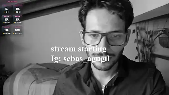 Nicholasrodrii online show from July 1, 11:04 pm