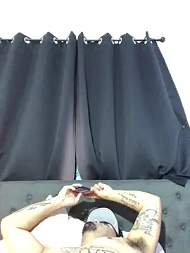 Snapshot of jakethesnake95111 chatting on March 21, 6:29 am jakethesnake95111 online show from March 21, 6:29 am