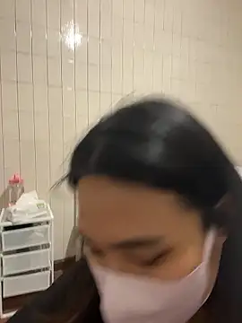 yourbootygirl online show from January 11, 10:20 am